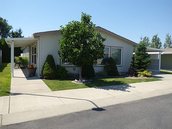 2nd image of 1721 N Grady Ln