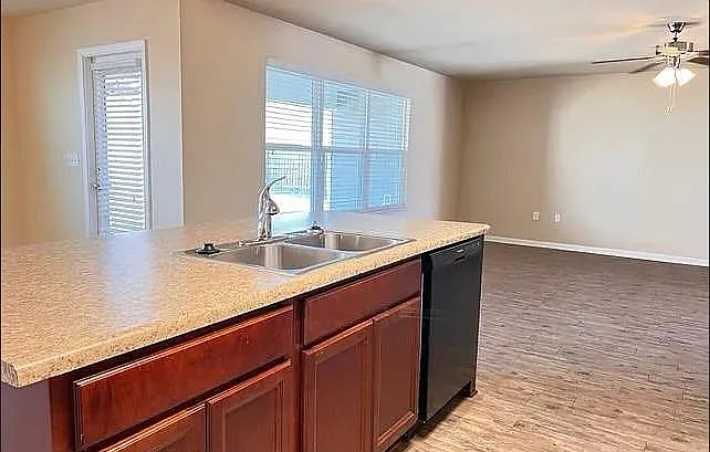 6978 Crimson Ln — Photo 6