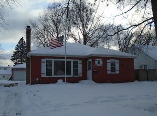 637 Dawson St, Waterloo, IA 50703