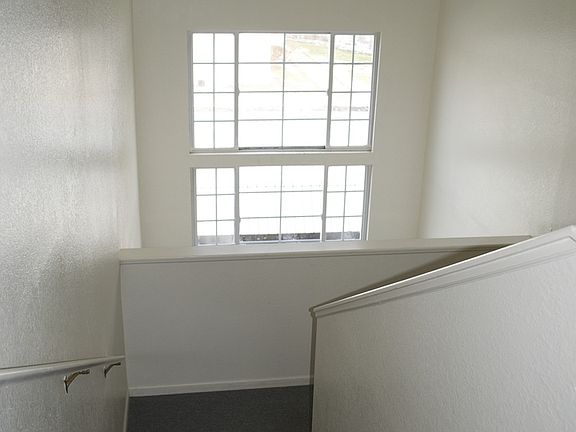 4th image of 585 W Randall St #587-303