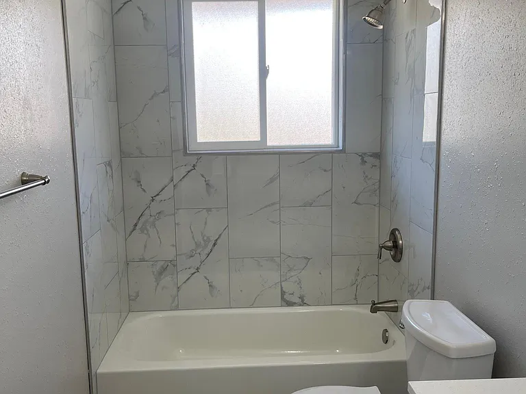634 W Crestline Ave — Photo 13