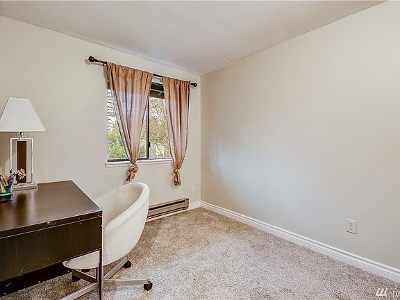 4th image of 10014 NE 138th Pl