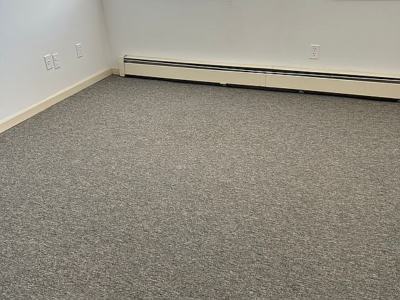 3rd image of 355 Alden Ave Floor 1