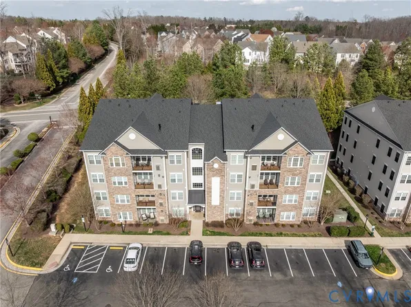 910 Westwood Village Way Unit 402, Midlothian, VA 23114