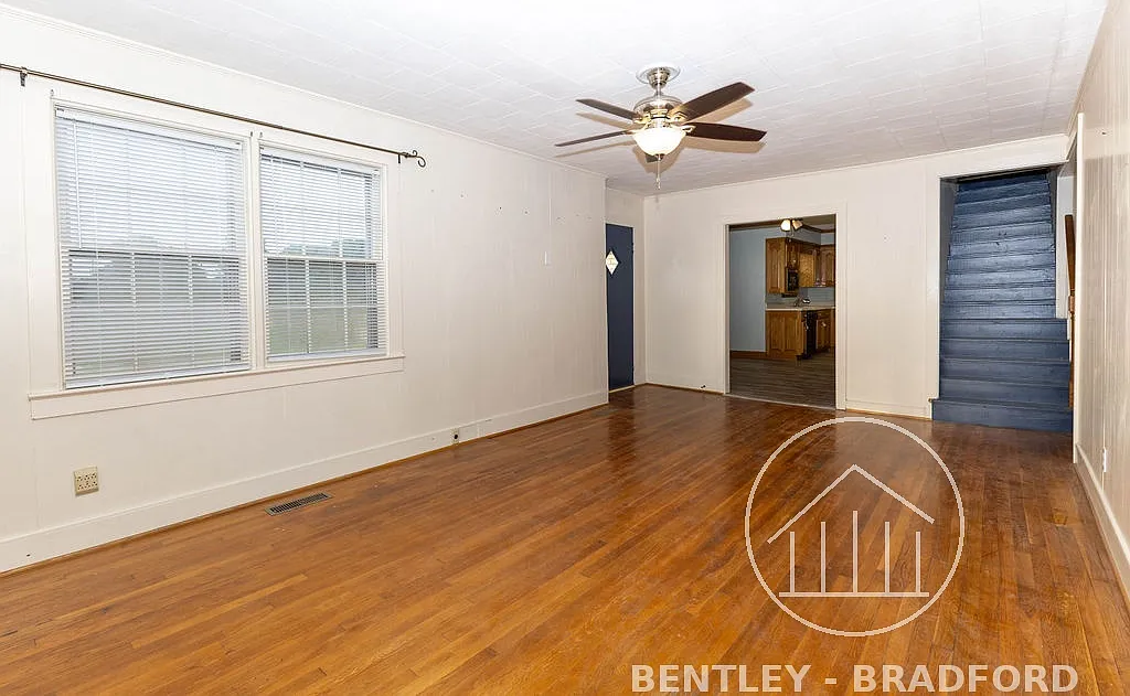 3 bed, 1546 sqft, $1,350 — Photo 2