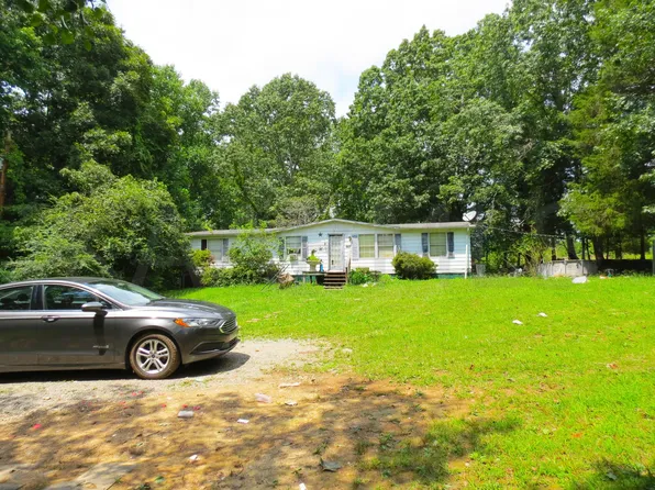 132 Humphrey Cemetery Cir, Heiskell, TN 37754