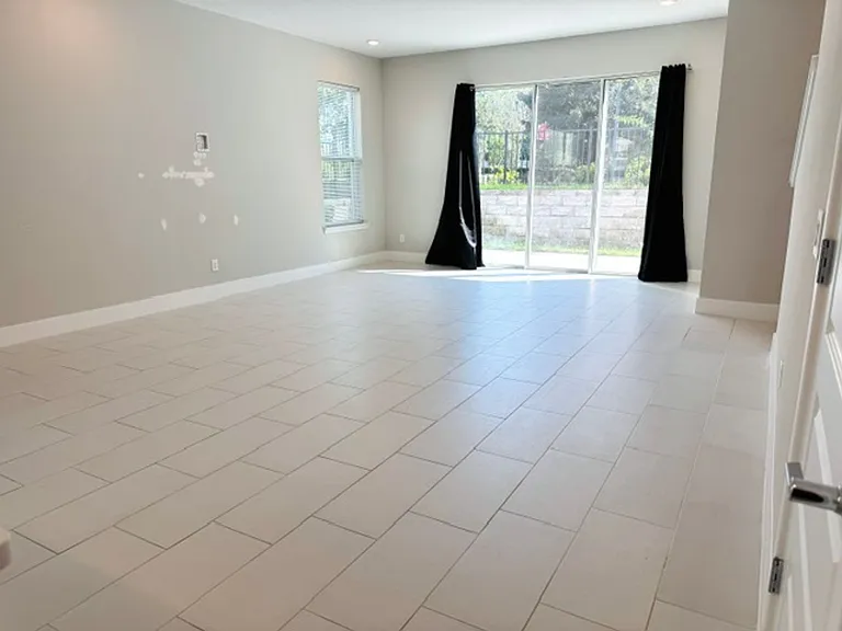 7825 Spectrum Dr — Photo 12