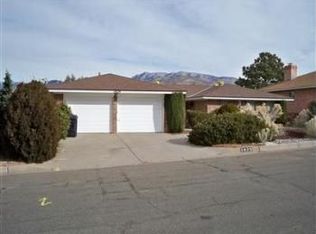 1029 Matador Ave SE, Albuquerque, NM 87123