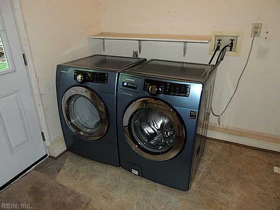 4th image of 3800 Betsy Cres