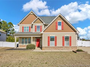 70 Appomattox Dr, Cameron, NC 28326