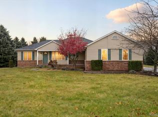 7183 Miller Ln, Grand Blanc, MI 48439