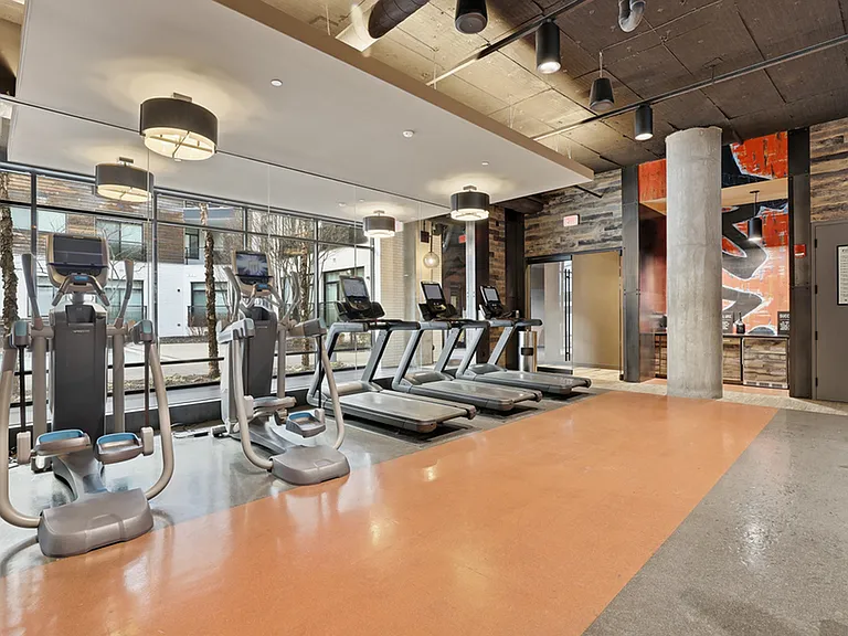 Eastside Bond — Photo 11
