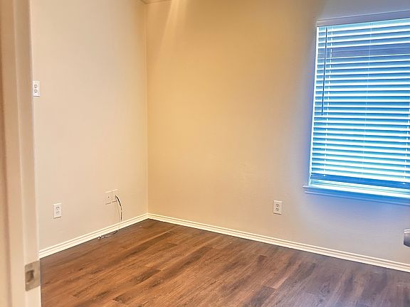 4th image of 12262 Peak Cir