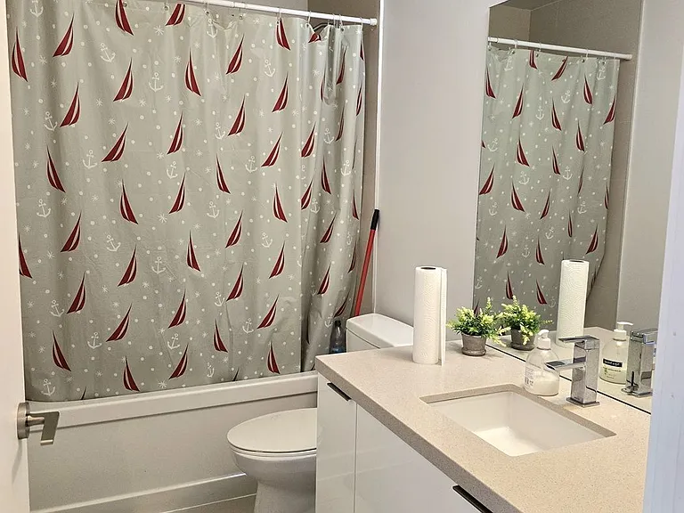 8 Eglinton Ave E #1510 — Photo 13
