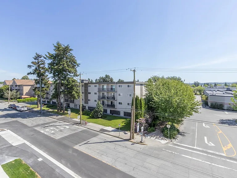 20769 Fraser Hwy #336 — Photo 17