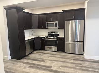 369 Haverhill St #401, Lawrence, MA 01840