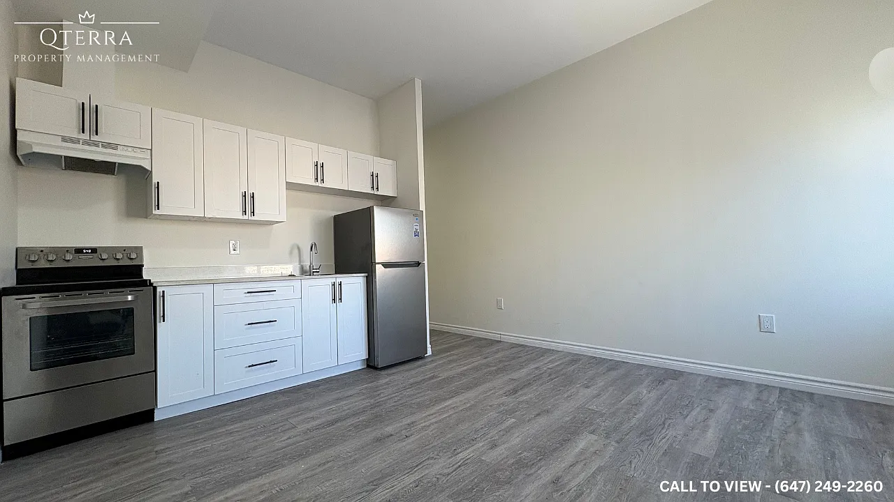 Studio, 550 sqft, $1,299 — Photo 2