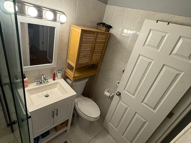 46 Adams St #A5 — Photo 8