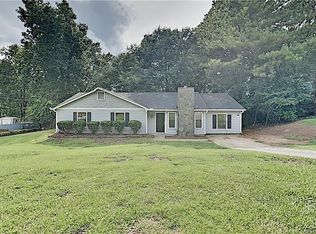 295 Peachtree Dr, Riverdale, GA