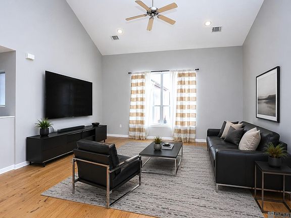 4th image of 9889 Old Hammond Hwy APT 2