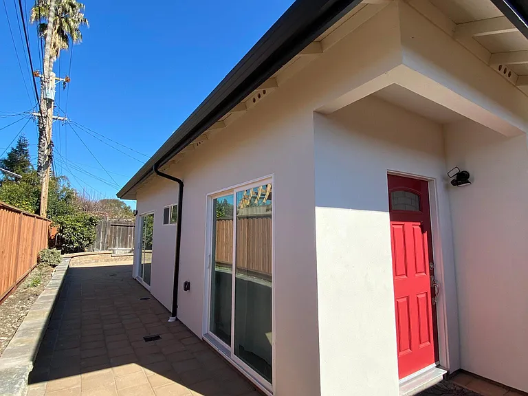 42847 Peachwood St — Photo 11