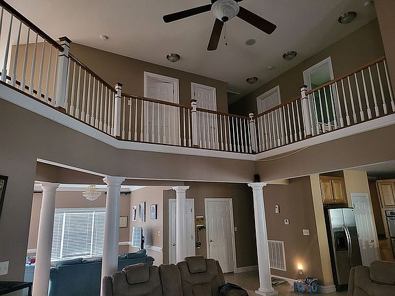 4th image of 113 Clipper Ct