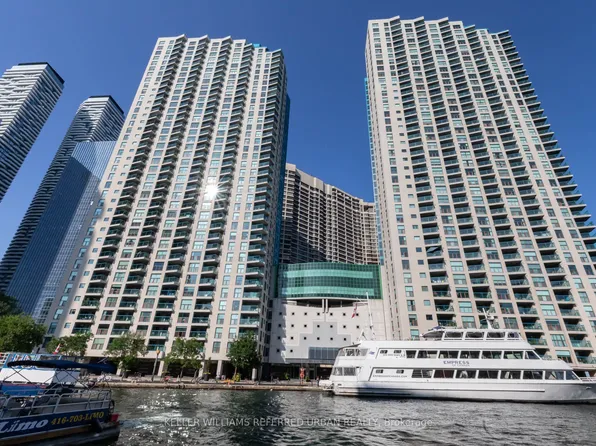 77 Harbour Sq #1901, Toronto, ON M5J 2S2