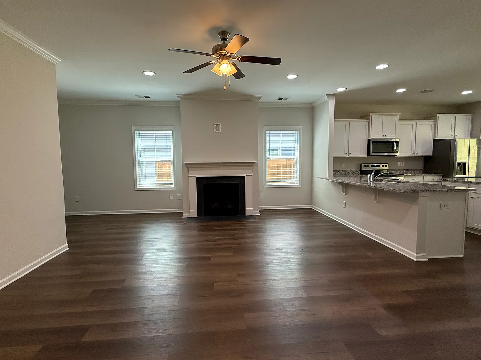 3 bed, 1610 sqft, $1,825 — Photo 3