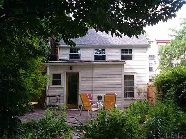 361 Hamilton St — Photo 16
