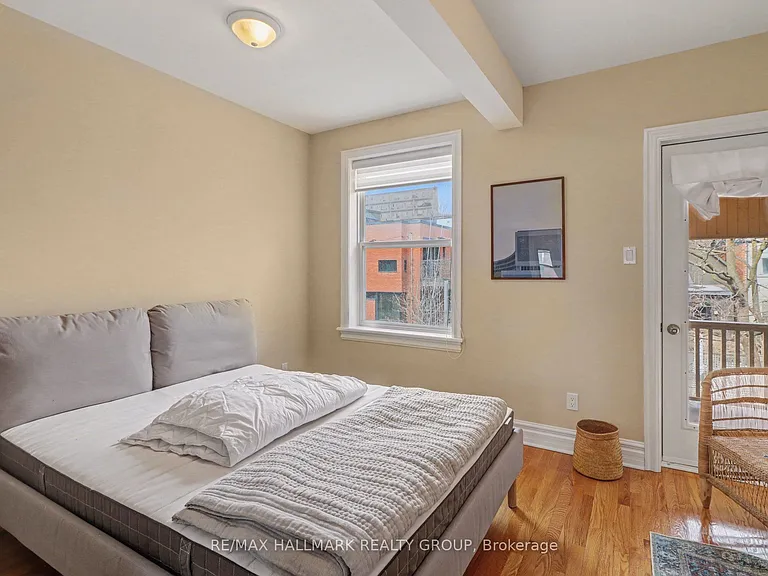 34 Lewis St — Photo 17