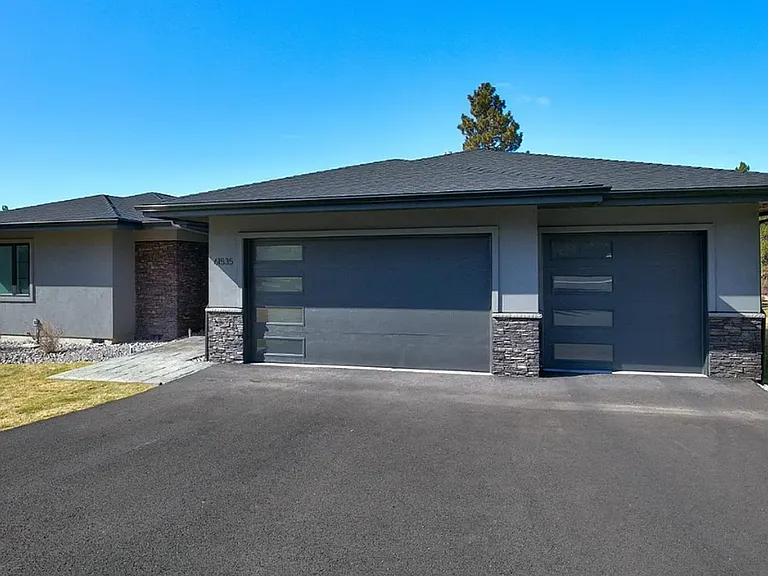 61535 Fargo Ln — Photo 2