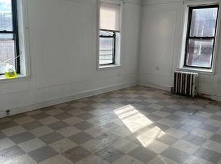 140-18 Ash Ave #6H, Flushing, NY 11355