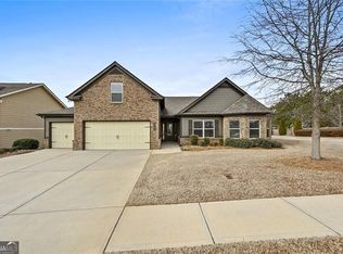 5763 Shore Isle Ct, Flowery Branch, GA