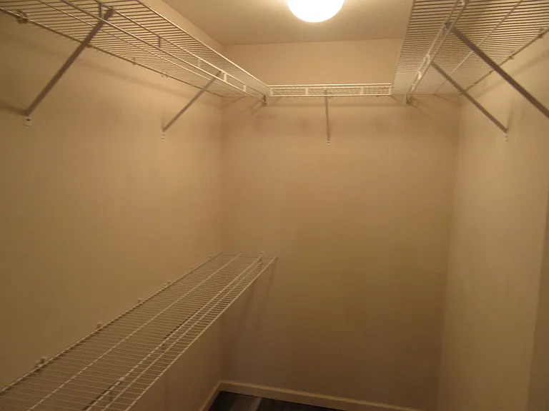 2516 Country Club Dr — Photo 15