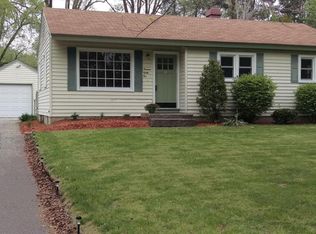 1481 Brookmark St SE, Kentwood, MI 49508