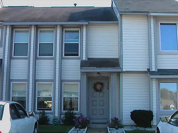 728 Quesnel Dr, Virginia Beach, VA 23454
