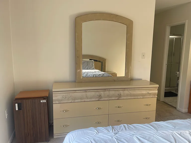 613 Center St — Photo 29