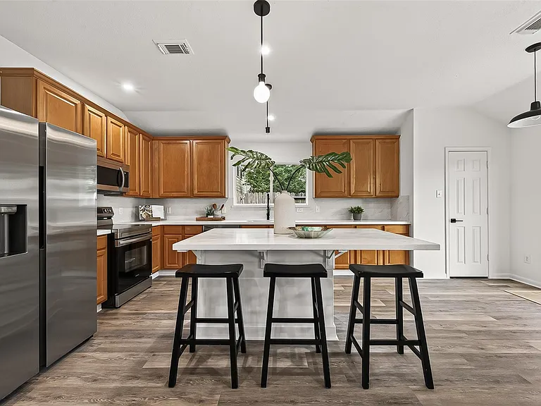 5535 Gable Meadows Dr — Photo 17