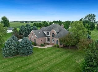 30915 Tanner Dr, Sterling, IL 61081