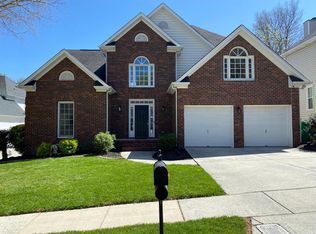 5911 Nuthatch Ct, Charlotte, NC 28277
