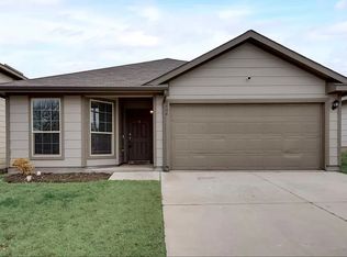 1404 Glen Garden Dr, Fort Worth, TX 76104