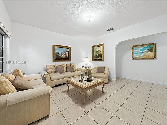 5th image of 1220 SW 139th Ave