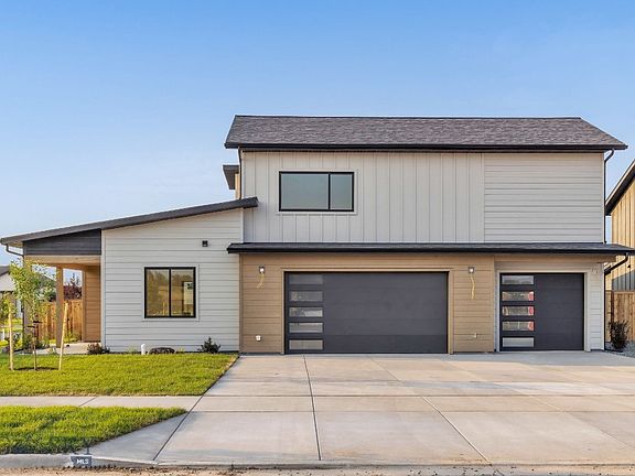 3rd image of 72 Lanner Dr