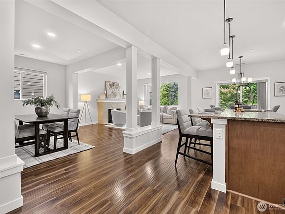 4th image of 20316 79th Street Ct E