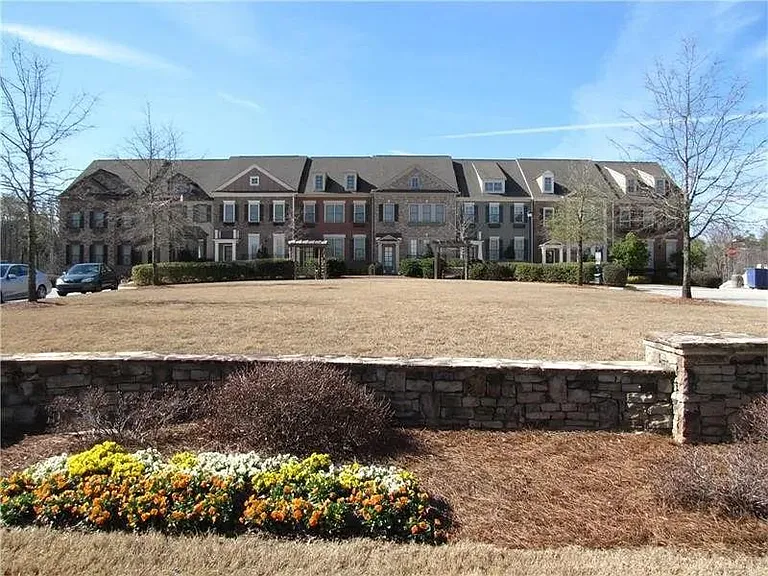 6556 Bennington Bluff Ct — Photo 2
