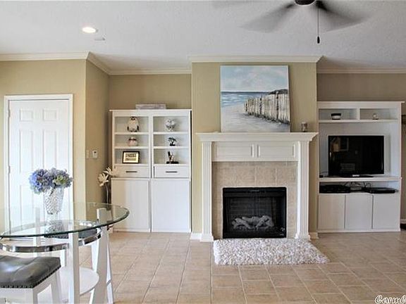 4th image of 154 Villa Point #A