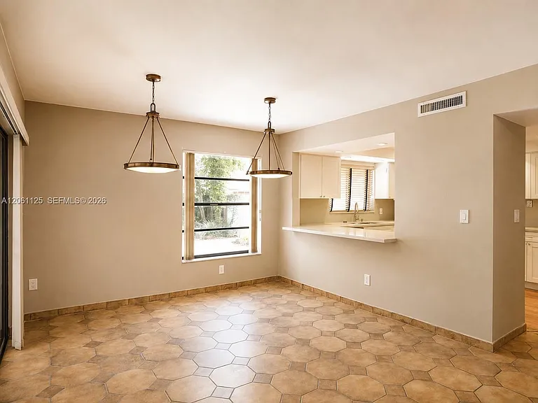 11712 SW 91st Ter — Photo 6