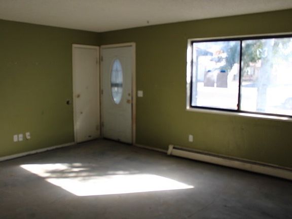 2nd image of 529 1/2 Sara Ln