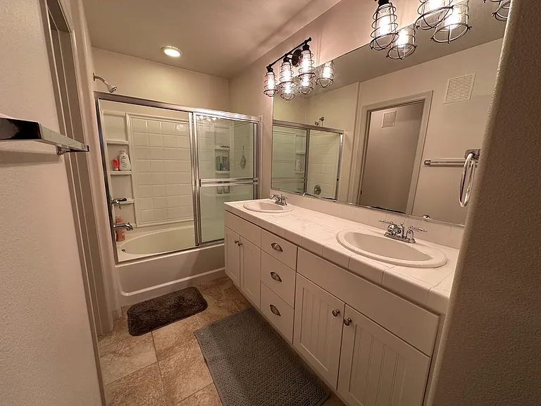 835 Harbor Cliff Way #286 — Photo 29