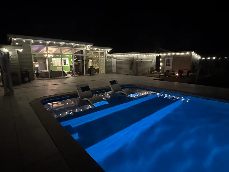881 Hawthorne Dr — Photo 14